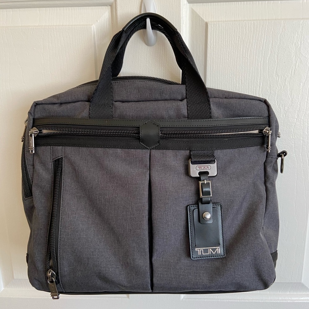 Brand new Tumi organizer laptop brief
